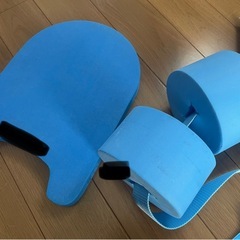 ミナトスイミング　アームヘルパー　腰ヘルパー　ビート板
の画像