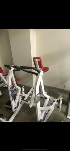 ハンマーストレングス　アイソラテラルローイングマシン