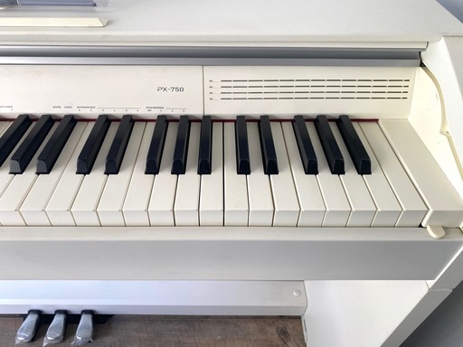 スタイリッシュモデル！CASIO  PX750 電子ピアノ