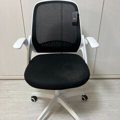 【中古】Hbada 跳ね上げアームレスト付きコンパクトオフィスチェアの画像