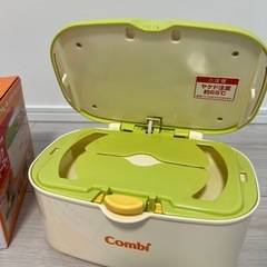 美品　Combi おしりふきウォーマーの画像