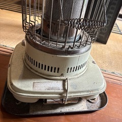 サンヨー　丸ストーブ　二つありますの画像