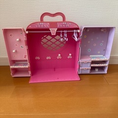 リカちゃん　ドレスルーム　収納の画像