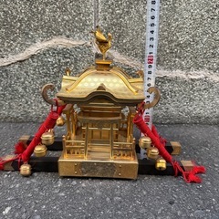 金神輿 ミニチュア置物 約35cmの画像