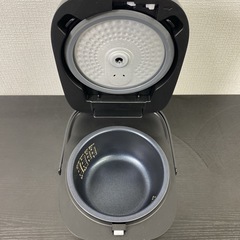 【ご来店限定】＊ 東芝 炊飯器 3合炊き2024年製＊1008-2の画像