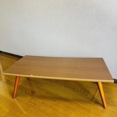 [商談中】掃除機・扇風機・テーブル・メタルラックの画像