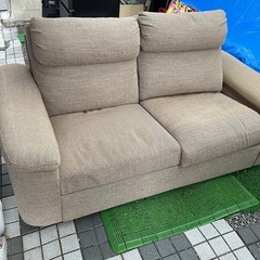 IKEA 2人掛けソファの画像