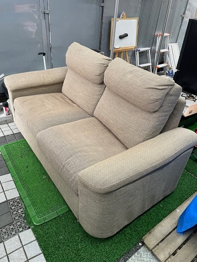 IKEA 2人掛けソファー