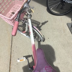自転車子供用　ハローキティ　⭐︎94708の画像