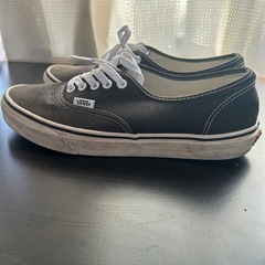 バンズ　vans オーセンティックスウェードローカットスニーカー　27cmの画像