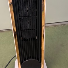 東W21 美品 セラミックファンヒーター KLJ-X200-A8RHの画像