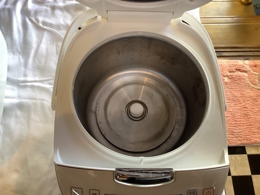 【リサイクルサービス八光】幅27.2m　ニトリ　マイコン炊飯ジャー リズ WH MB-FS3017N WH 5.5合炊き