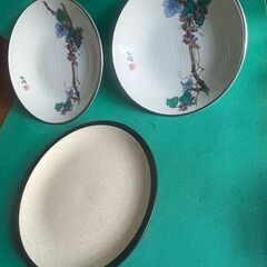 陶器の大皿 3枚｜洋皿（26.8cm）和皿（26.5cm 23.4cm）の画像