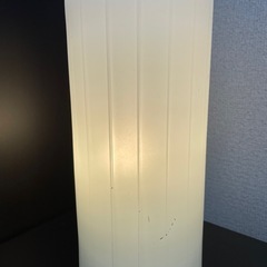 IKEAフロアライトの画像