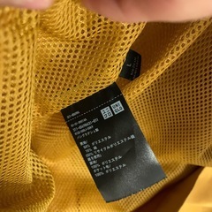 UNIQLO ナイロンコーチジャケット　Lの画像