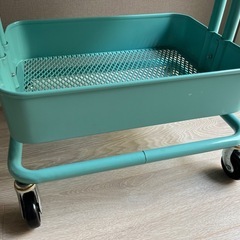 【取引者決定】IKEA ワゴン　の画像