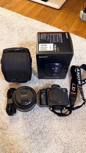 sonya7III本体とGmaster50mmレンズ、三脚フルセット