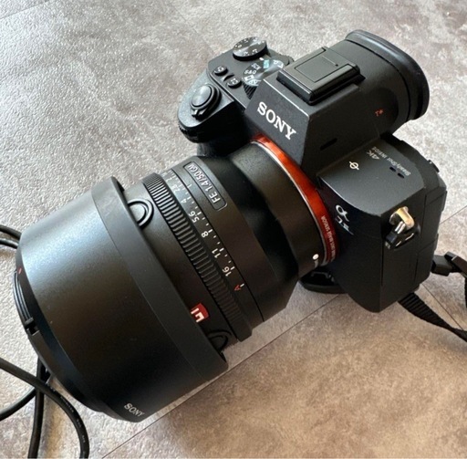 sonya7III本体とGmaster50mmレンズ、三脚フルセット