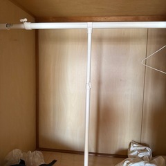 突っ張り棒の画像