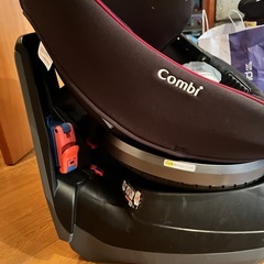 combi チャイルドシートの画像