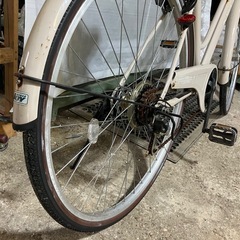 【27インチ シティサイクル オートライト/６段変速】すぐお乗り頂けます！整備済！一部地域送料無料！の画像