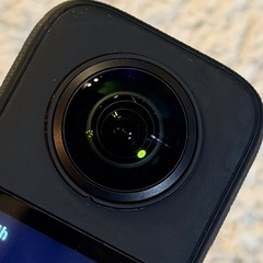 360℃カメラ insta360   x3の画像
