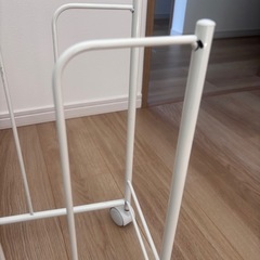 ダンボールストッカーの画像