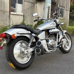Vツインマグナ 250cc 単車 ホンダ 11000km 美車 整備済み 配達可能 の画像
