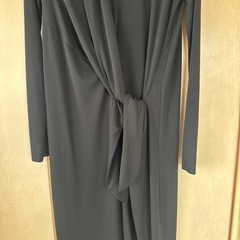 ZARAワンピースの画像