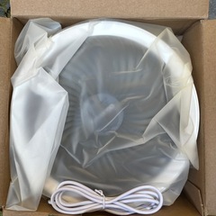 【新品未使用品】USBライト充電機能付 扇風機の画像