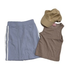 130cm女の子服45点まとめ売り　キュロット　冬服　夏服　半袖　ワンピース　ながそで長袖　の画像