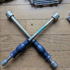 タイヤ交換工具他　計4点の画像