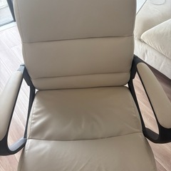 ニトリ ワークチェアの画像
