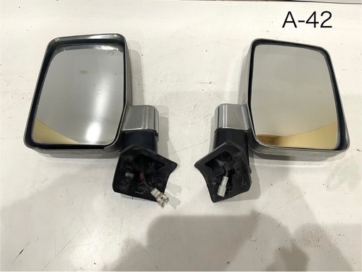 [美品]TOYOTA トヨタ ランドクルーザー70 純正 ドアミラー 左右セット中古相場¥18,000 クレジット決済可