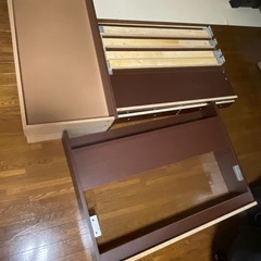 ベッドフレーム アクセントブラウン Sサイズ　他サイトでも出品中の画像