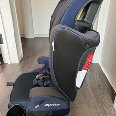 Aprica ジュニアシート　Air Grooveの画像