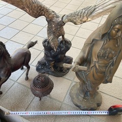 鉄製の置き物すべての画像