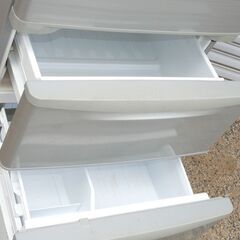 設置・無料配達します🚚人気機種！💖スリムで大容量💖321L💖Panasonic NR-C32BM-S💖の画像