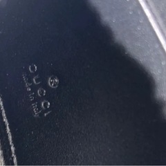 【美品】GUCCI グッチ GGエンボス　財布 ブラックの画像