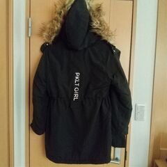 女の子 内側ボア ファー付きジャンパーの画像