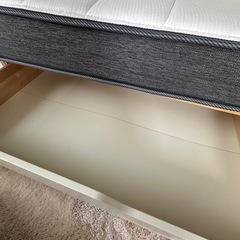 IKEA シングルベッドフレームの画像