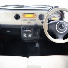 盛岡店在庫🎶4WD🎶走行約8万km🎶人気のホワイト🎶シートヒーター🎶ETC🎶の画像