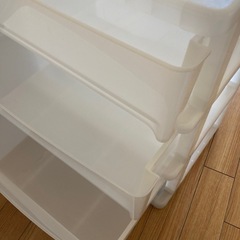 衣装ケース 3段の画像