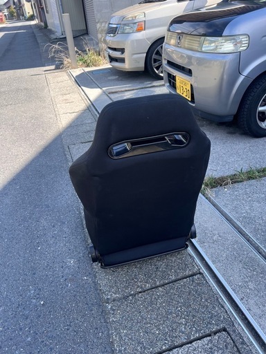 バケット　シート