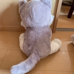 オオカミのぬいぐるみの画像