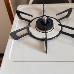 【本日引取り優先】コンロ白超美品の画像