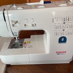 家庭用ミシンの画像