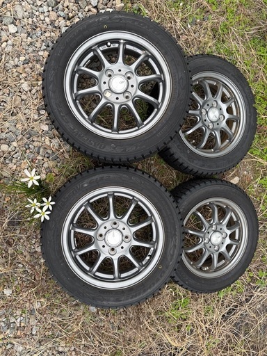 スタッドレスタイヤ、アルミホイール4本セット