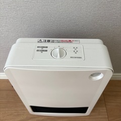 アイリスオーヤマ セラミックヒーターの画像