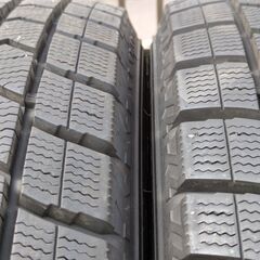 工賃込み　２０２３年製ダンロップ製冬タイヤ１９５／６５Ｒ１５　４本セットの画像